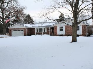 17 Lynn Rd, Shelby, OH 44875