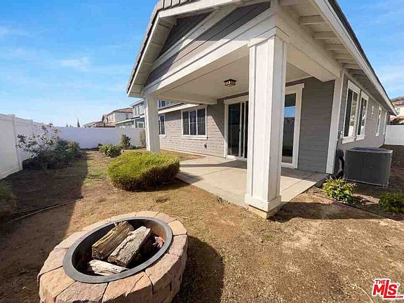 5th image of 264 Rose St