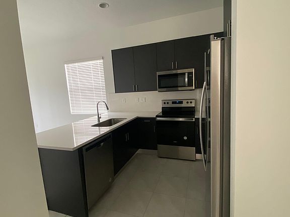 3rd image of 5693 Agostino Way