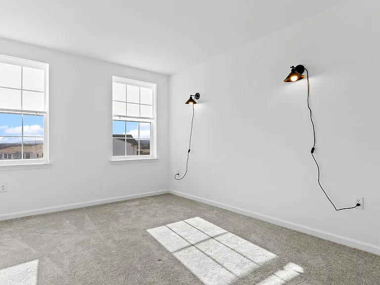 577 Brook Shire Ct — Photo 18