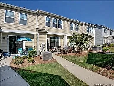 3210 Bending Birch Pl — Photo 9