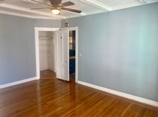 11 Greene St #2R, Woonsocket, RI 02895