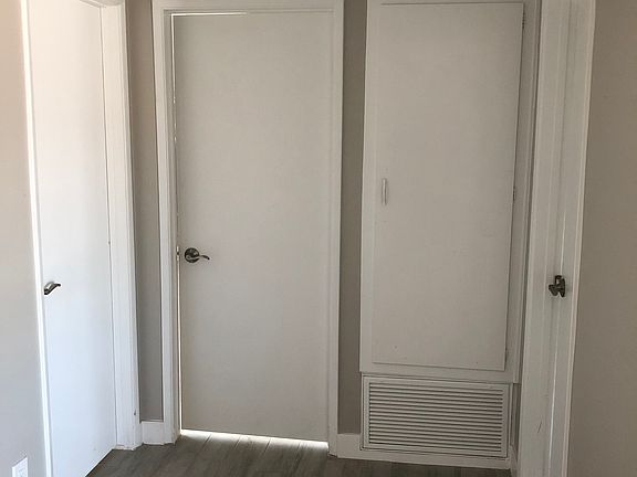 Room Hallway