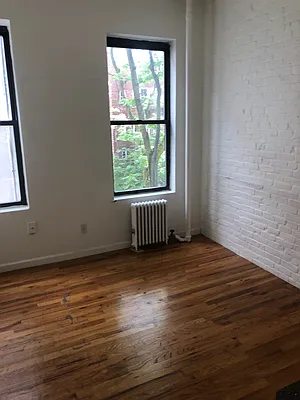 Rented by Skyline Realty LLC II | media 10