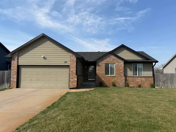 241 S Stoneridge St, Valley Center, KS 67147