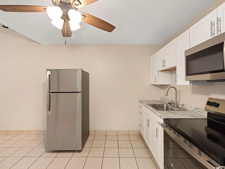 Paxton Place/Olde Towne Lofts — Photo 16