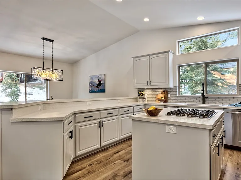 997 Dorcey Dr — Photo 10
