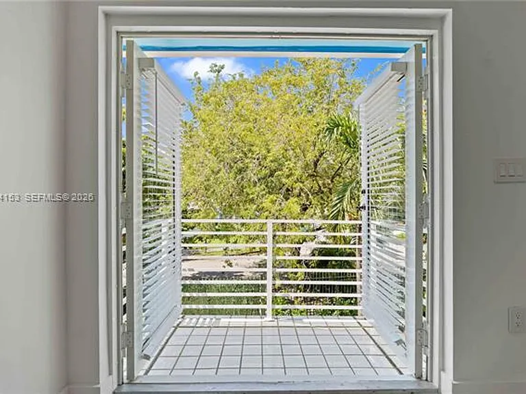 1345 SW 14th Ave #0 — Photo 44