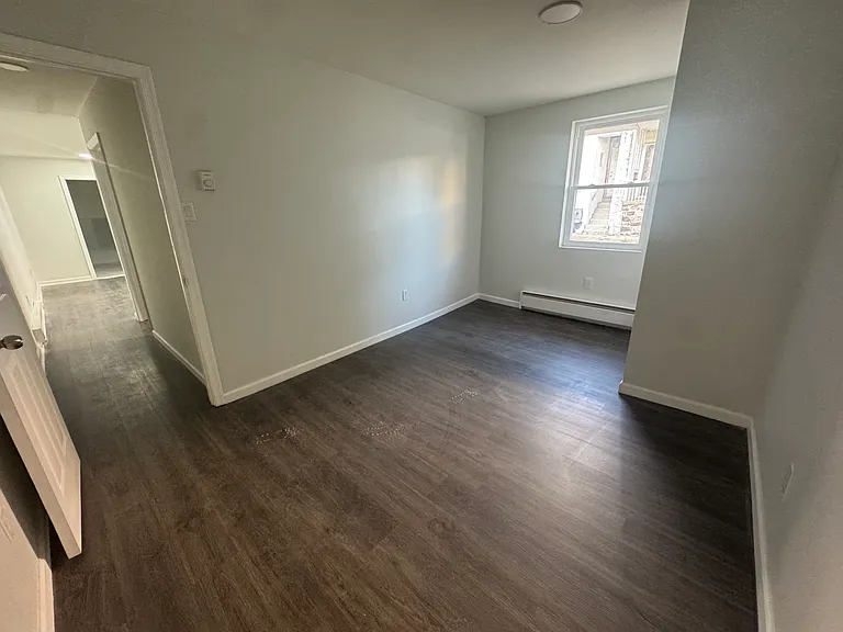 6706 Martins Mill Rd — Photo 9