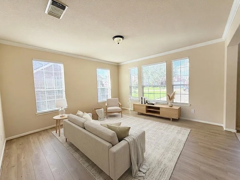 24626 Blane Dr — Photo 7