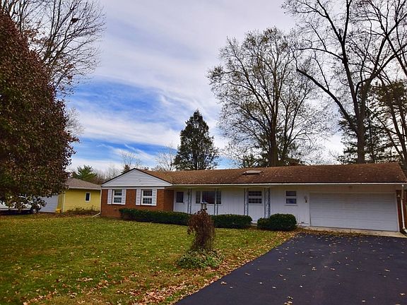 3rd image of 1223 Timber Ln
