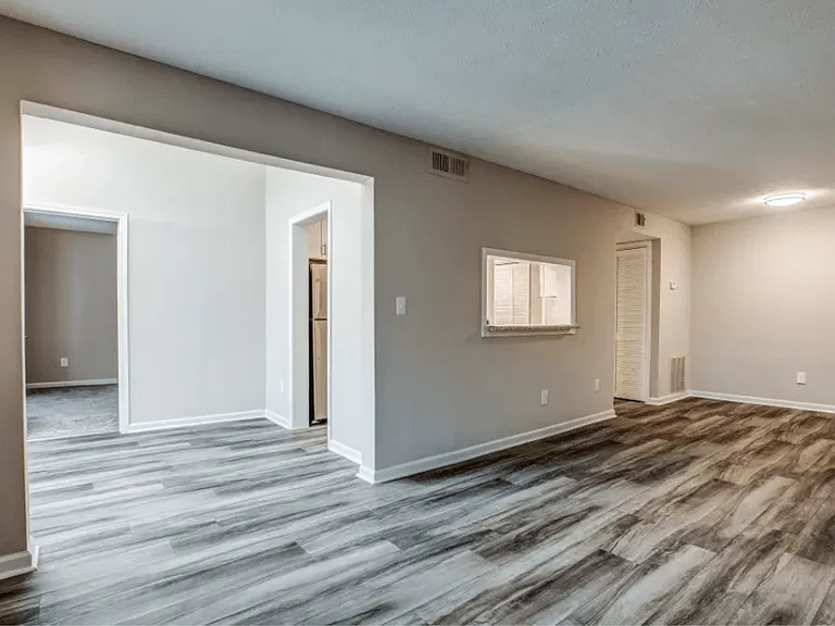 Seven Pines — Photo 23