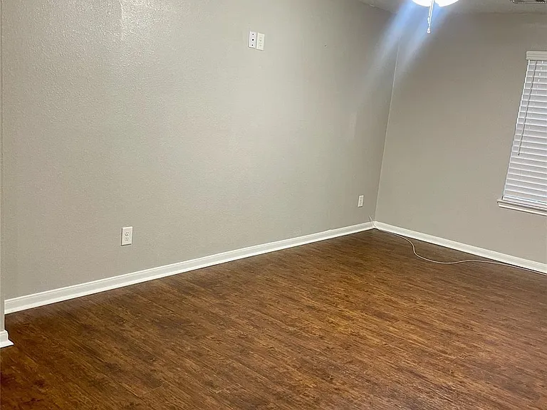 21439 Veneto Hills Ct — Photo 20