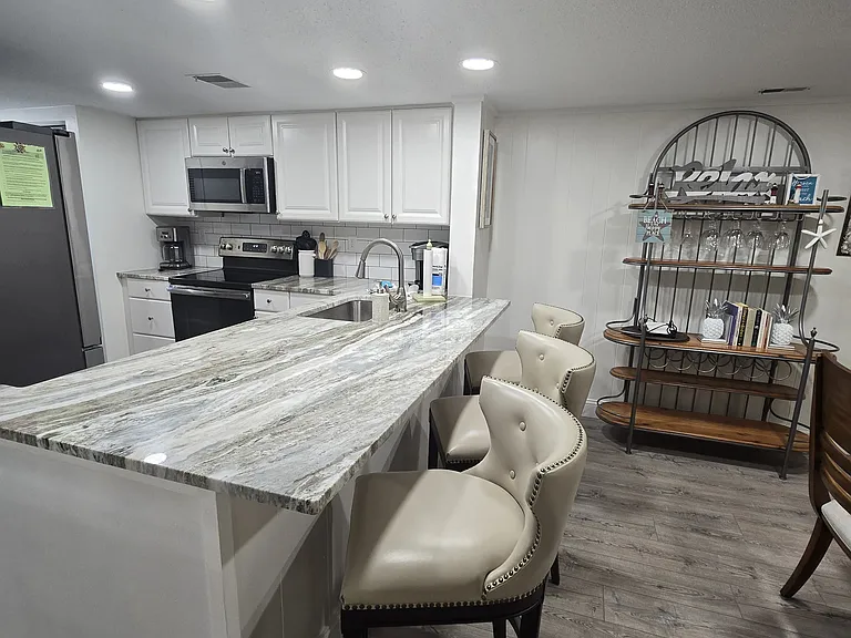 26 S Forest Beach Dr #62 — Photo 3