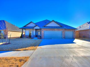 4932 Deerfield Ave, Enid, OK 73703