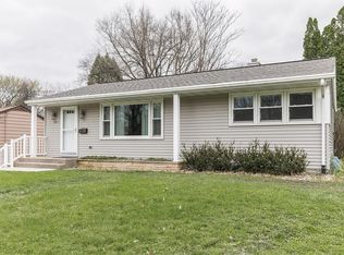 3211 14th Ave SE, Cedar Rapids, IA 52403