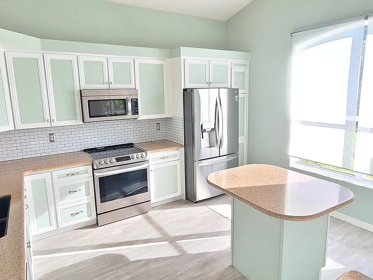 1224 Siesta Key Cir — Photo 7