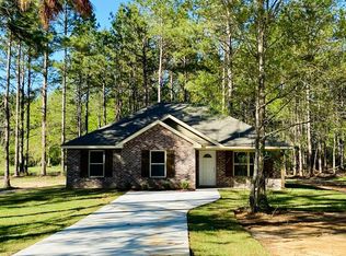 27 George Ford Rd, Carriere, MS 39426