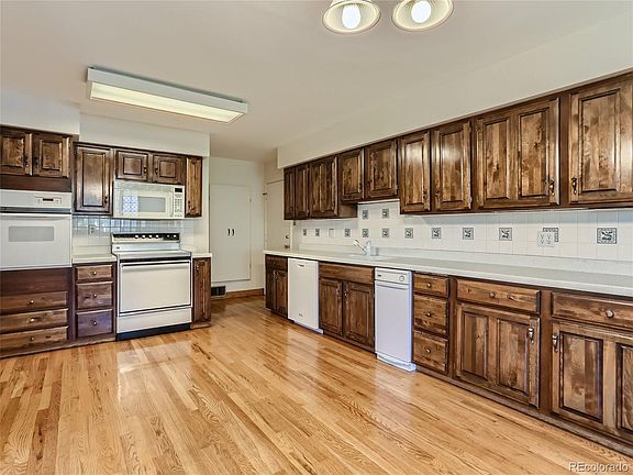5th image of 3244 S Newton Street