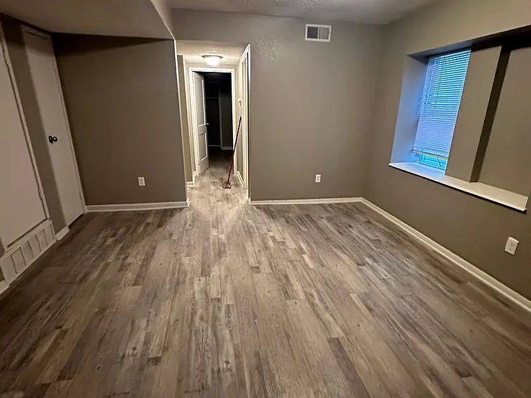2701 Benton Blvd — Photo 5
