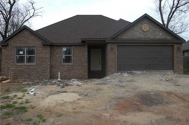 1st image of 3000 SW Briar Creek Ave