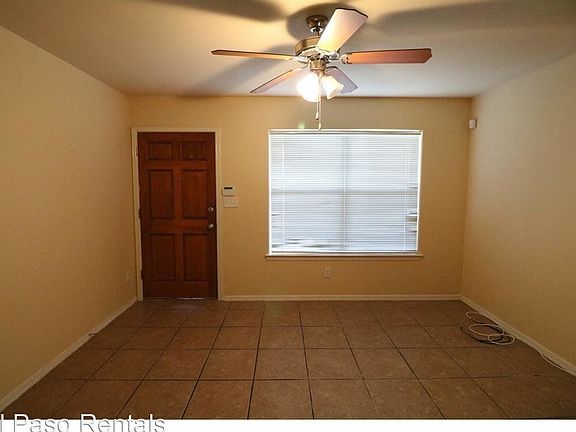 4th image of 5728 Saluki Dr #B