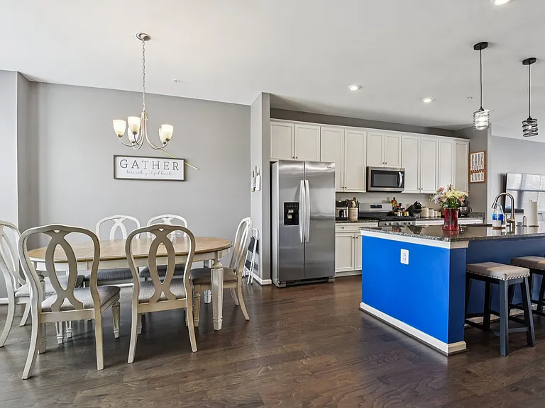 1306 Hawk Hollow Dr — Photo 17