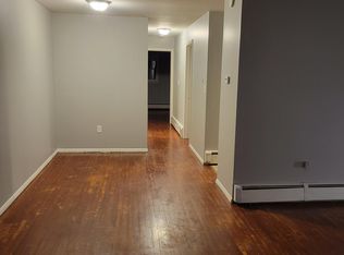 5022 E Trindle Rd #B6, Mechanicsburg, PA 17050