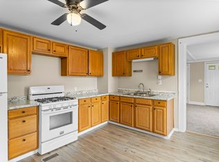 113 Barlow St APT 1, Canastota, NY 13032