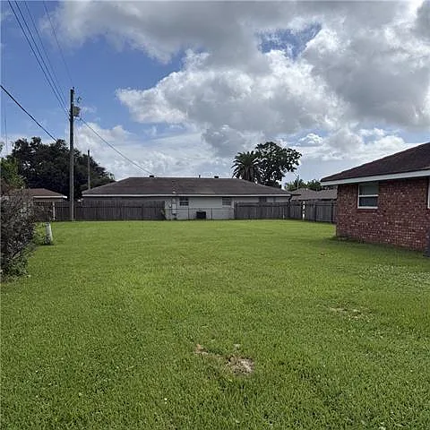 2816 Veronica Dr — Photo 14