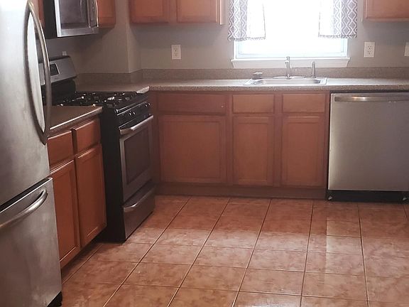 2nd image of 45 Delavan Ave Floor 2
