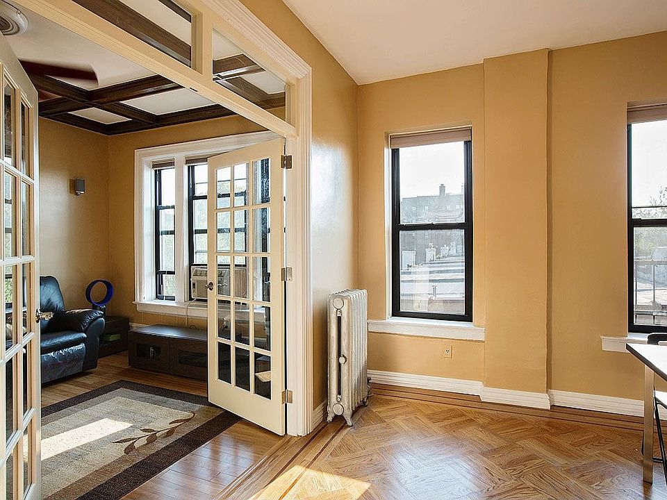 1st image of 250 Seeley St APT 13