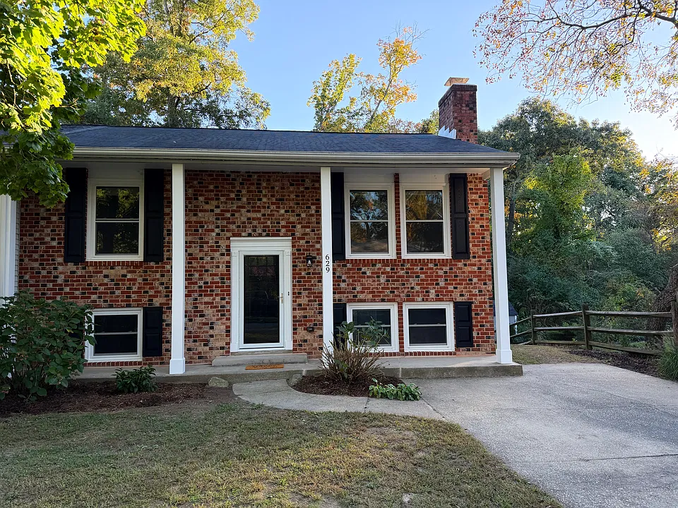 629 Whittier Pkwy