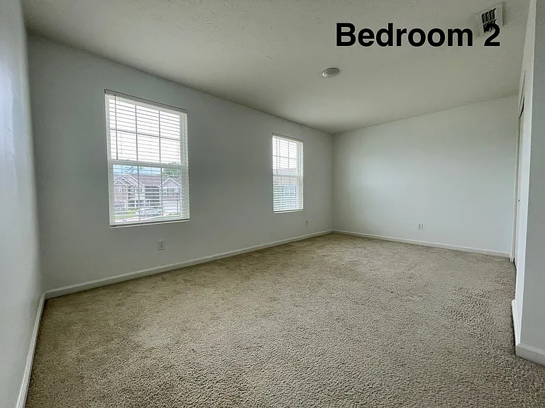 4464 Averly Park Cir — Photo 18