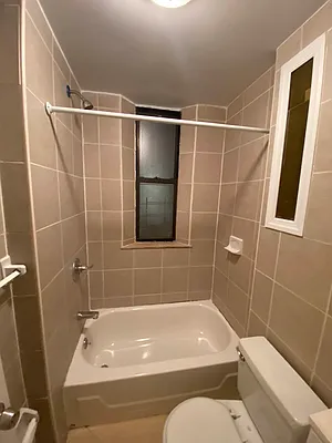 Rented by New York Residence | media 20