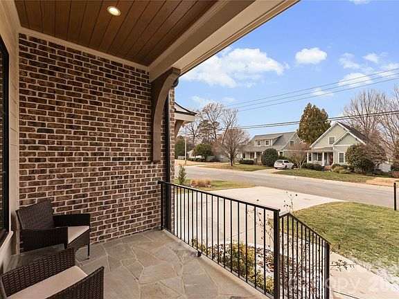 3rd image of 700 McAlway Rd