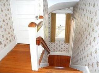 16 Middle St, Dartmouth, MA 02748