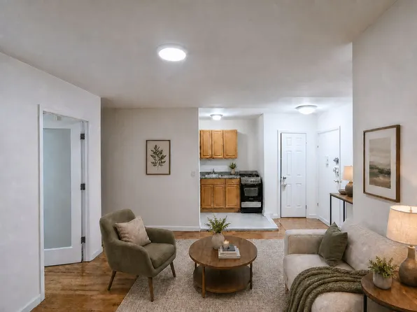 220 East 49th Street image 1 of 6
