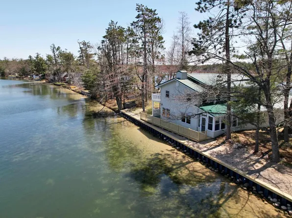 1942 Beaver Dam Rd, Gaylord, MI 49735