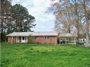 631 Diagonal St, Decherd, TN 37324