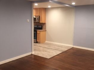 9623 Empire Rd, Oakland, CA 94603