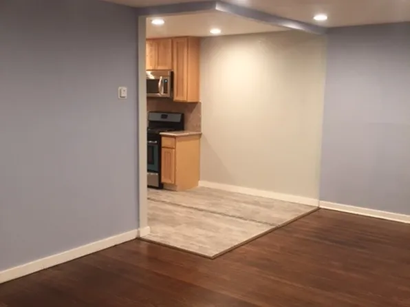 9623 Empire Rd, Oakland, CA 94603