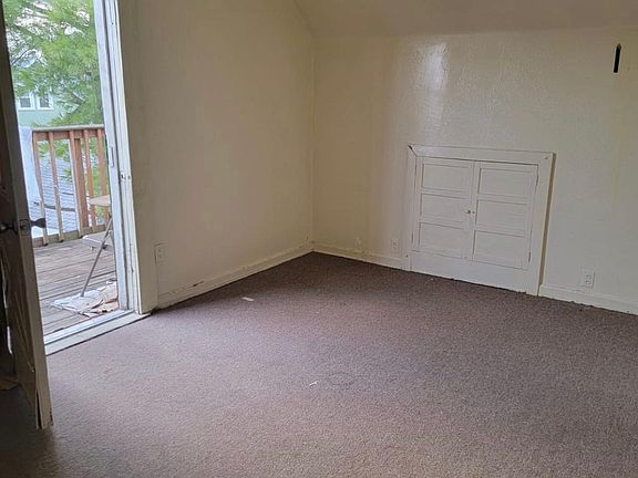 3rd image of 201 Shirley Ave Floor 2