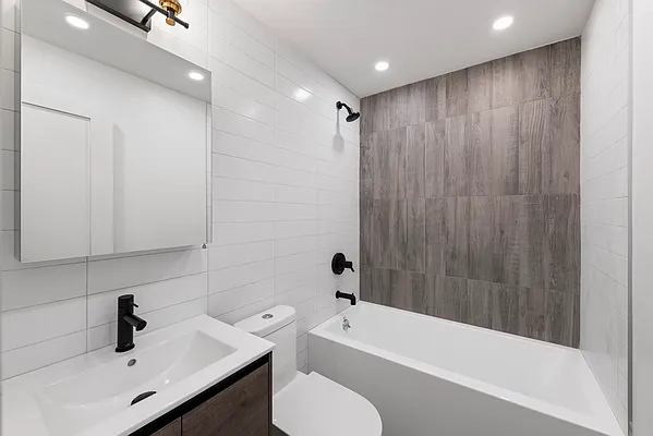 Sold by Nest Seekers International | media 15