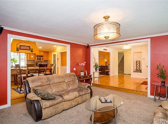 5th image of 10201 Crosby Ave