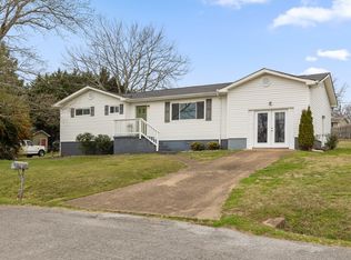 45 Virginia Ave, Rossville, GA 30741