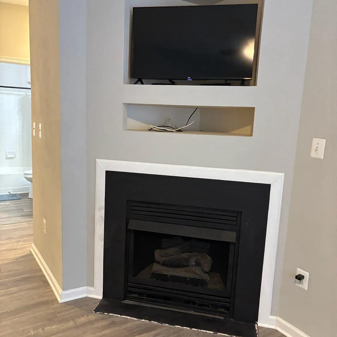 2 bed, 2.0 bath, 1060 sqft, $2,550 — Photo 3