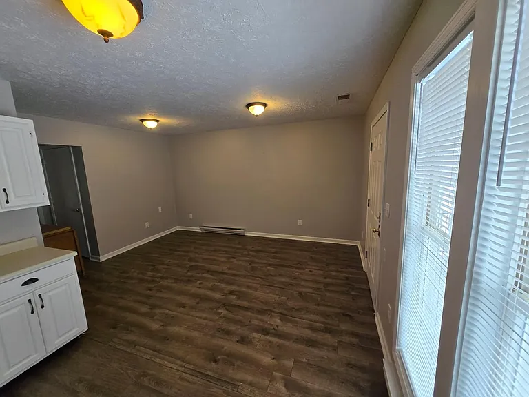 830 Palmetto Loop — Photo 5
