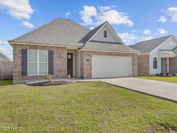 118 Anza Dr, Youngsville, LA 70592