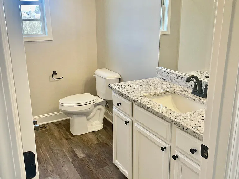 2242 Bryson Ct — Photo 4